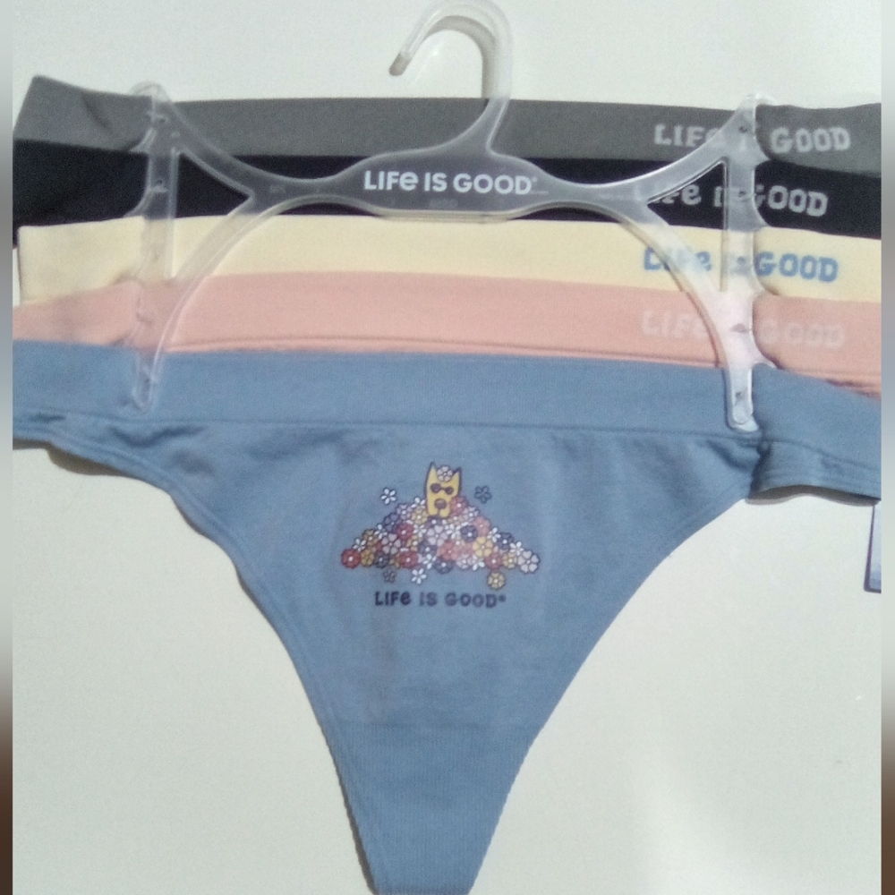 New Arrivals Life is good Thongs.